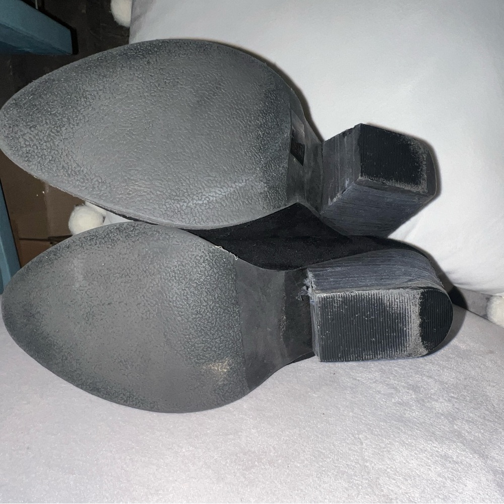 Coconuts By Matisse Black Open Front Faux Suede B… - image 4